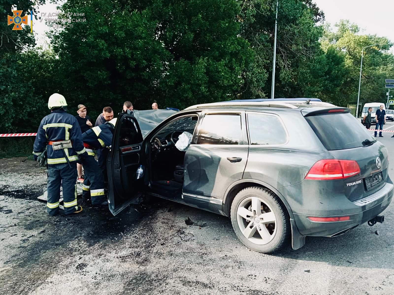 Новини Тернополя - фото з Один водій загинув, інший — у лікарні: на Чортківщині 19-річний хлопець спричинив ДТП
