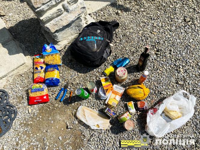 Новини Хмельницького - фото з З храму на Хмельниччині поцупили мікрохвильовку