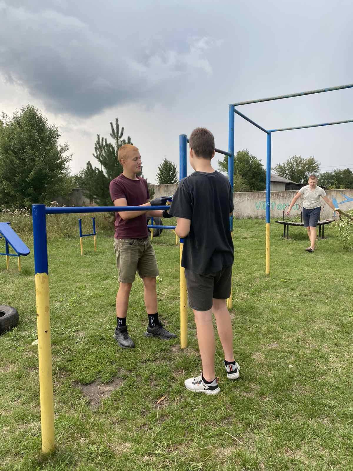 Новини Тернополя - фото з Військовий пожертвував кошти для дітей одного з сіл на Тернопільщині