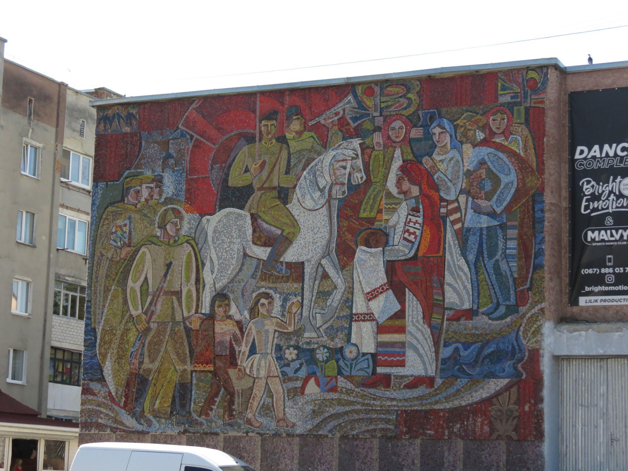 Новини Тернополя - фото з Декомунізували та дерусифікували: як змінився Тернопіль після початку війни (РЕПОРТАЖ)