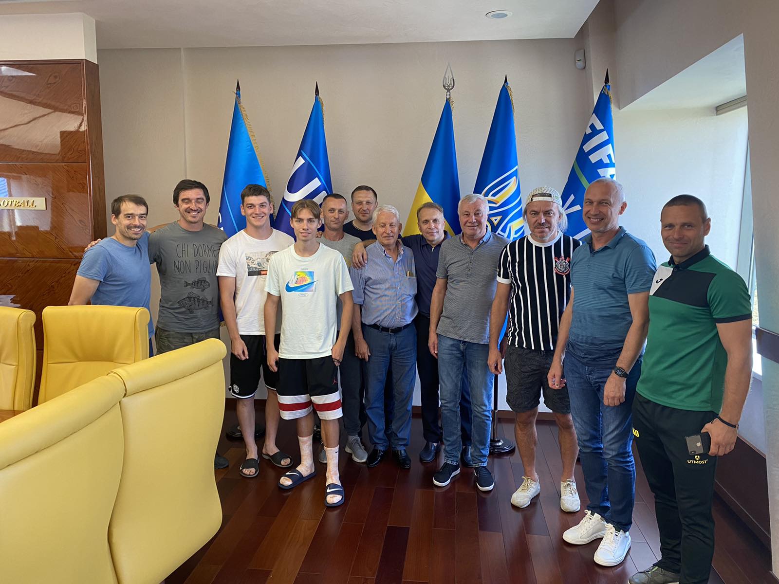 Новини Вінниці - фото з Вінницькі футболісти стали призерами Всеукраїнського благодійного турніру «Разом до перемоги»