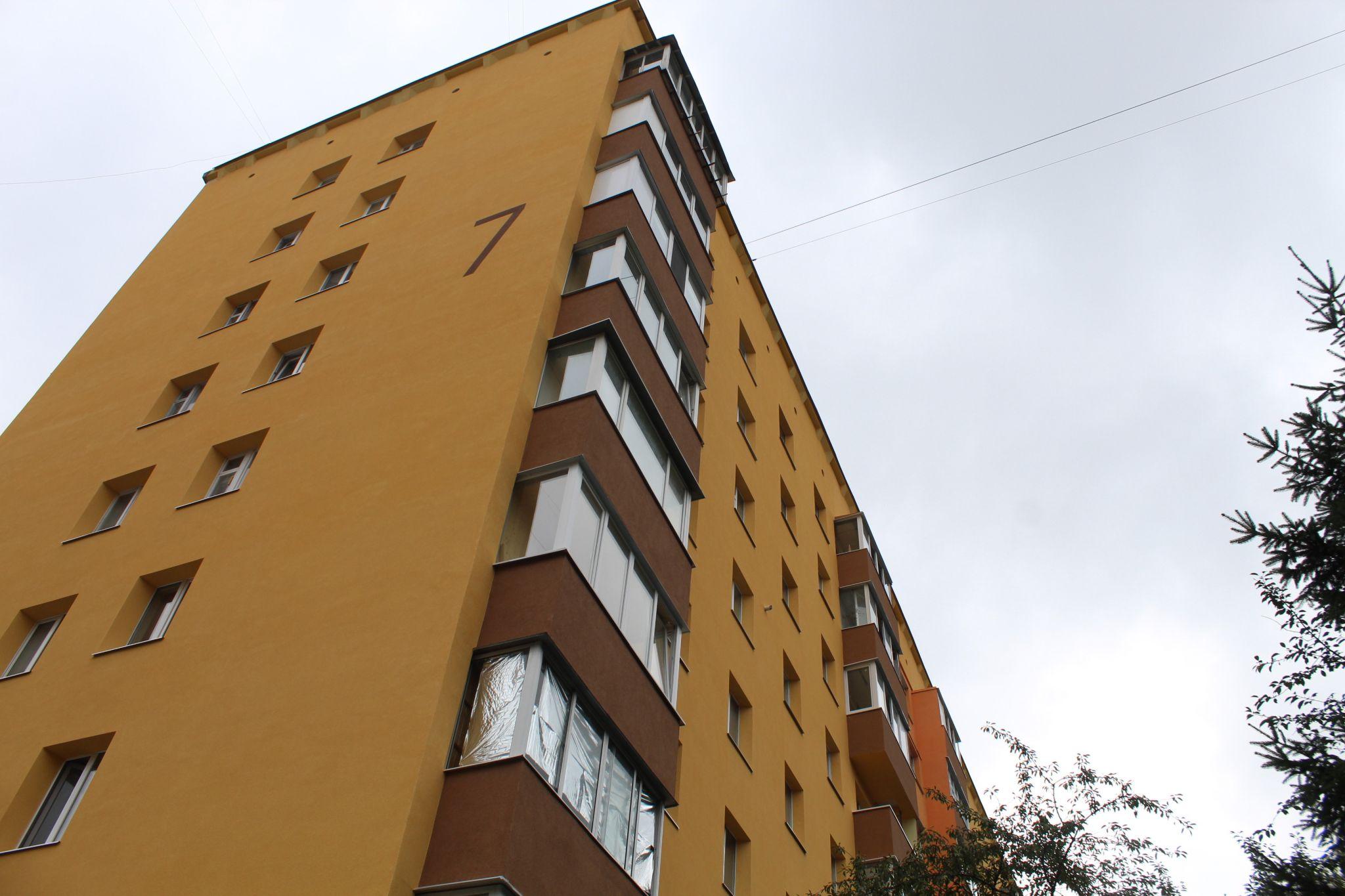 Новини Тернополя - фото з Повністю утеплились за 11 мільйонів гривень! Як готується до зими ОСББ на Київській (РЕПОРТАЖ)