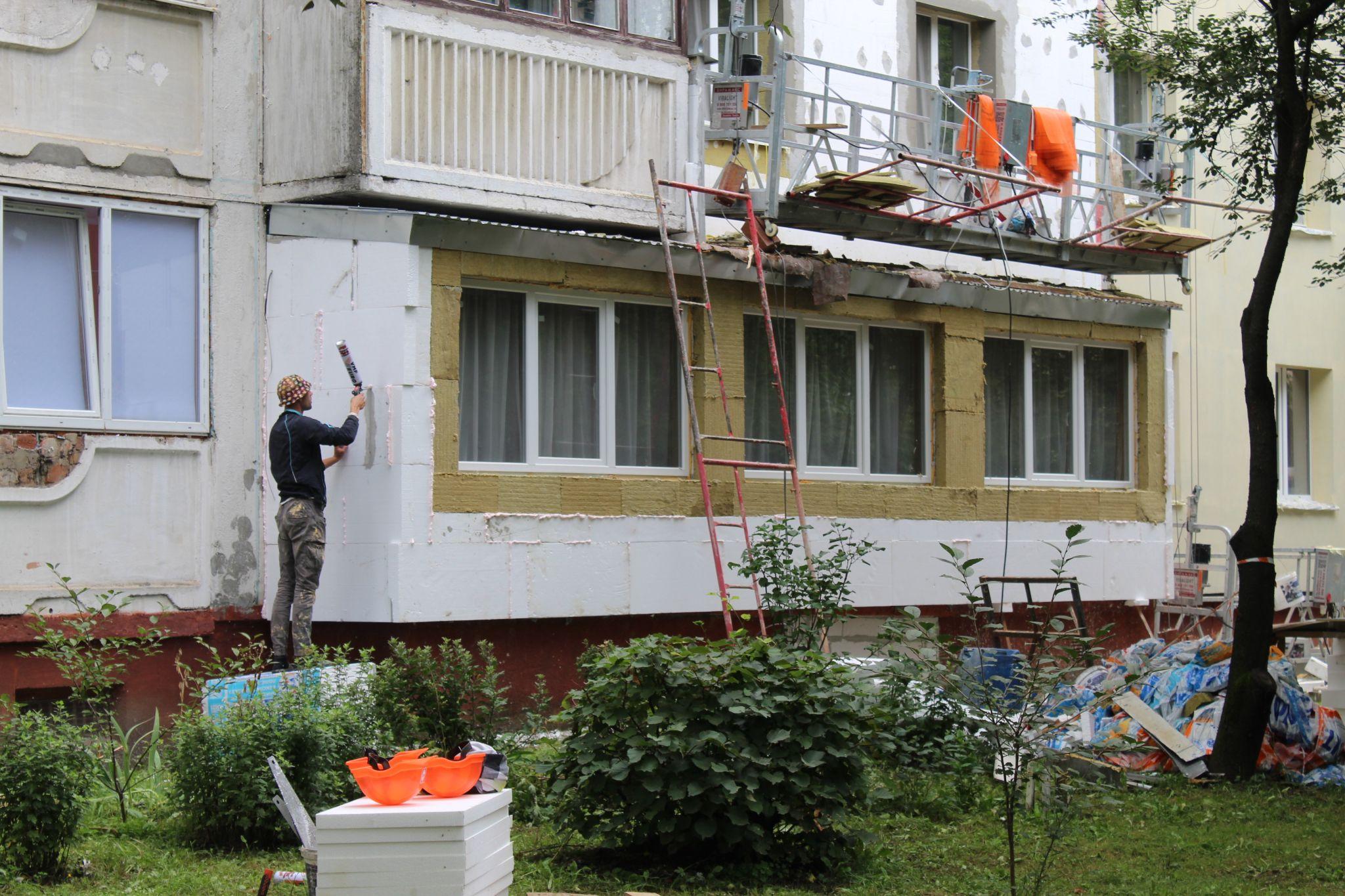 Новини Тернополя - фото з Повністю утеплились за 11 мільйонів гривень! Як готується до зими ОСББ на Київській (РЕПОРТАЖ)