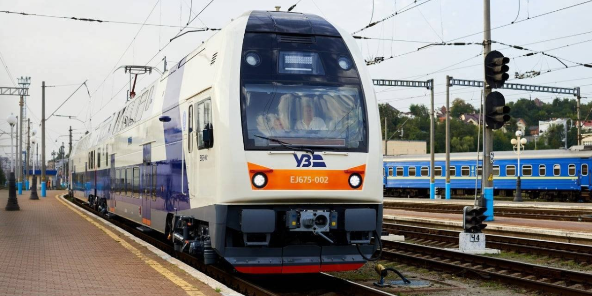 Новини Хмельницького - фото з Через Хмельниччину ходитиме двоповерхова швидкісна електричка (МАРШРУТ)