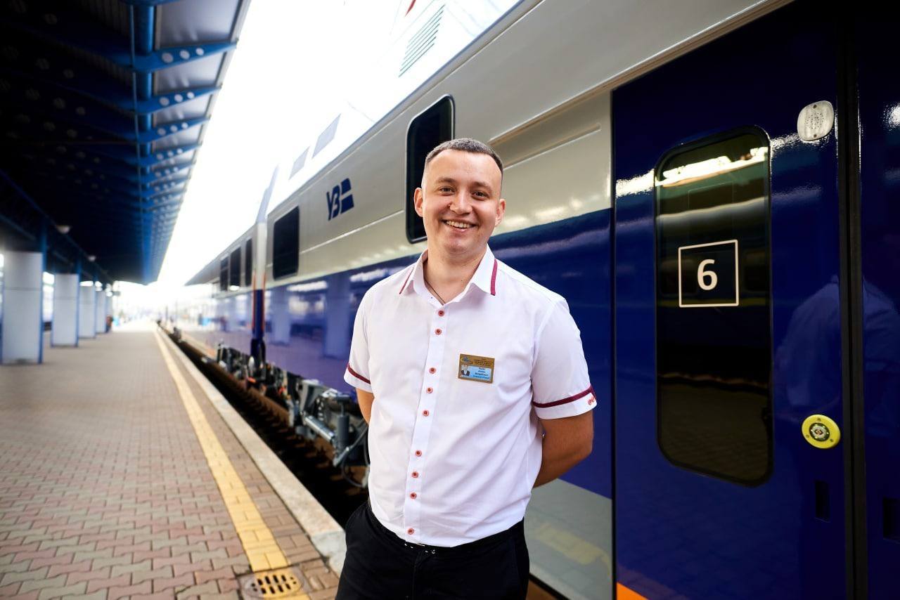 Новини Хмельницького - фото з Через Хмельниччину ходитиме двоповерхова швидкісна електричка (МАРШРУТ)