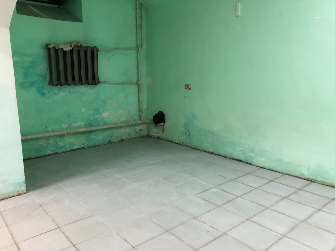 Новини Тернополя - фото з Каналізація, вентиляція та Wi-Fі: чи готові шкільні укриття Тернополя для дітей. Ми перевірили