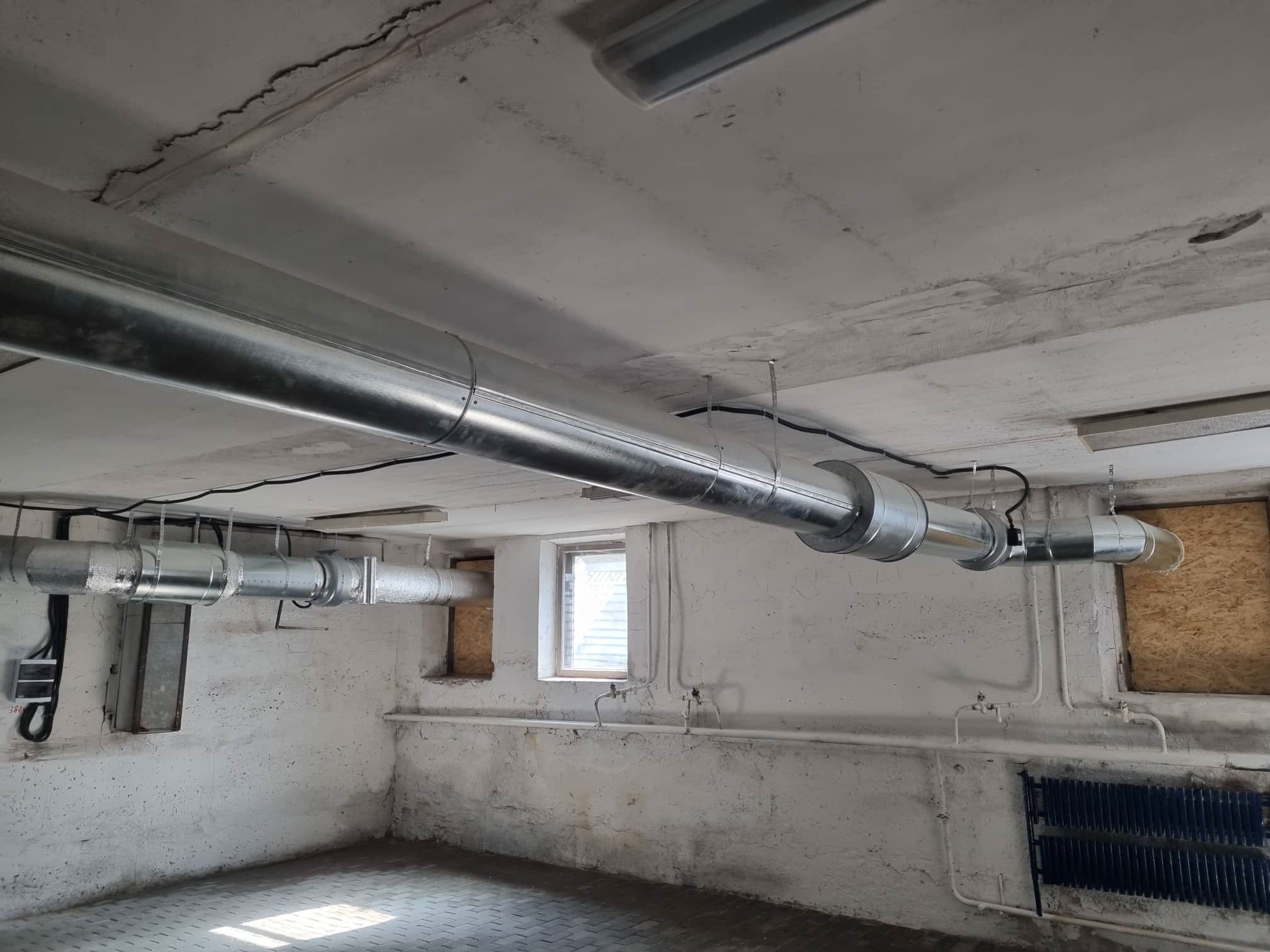 Новини Тернополя - фото з Каналізація, вентиляція та Wi-Fі: чи готові шкільні укриття Тернополя для дітей. Ми перевірили
