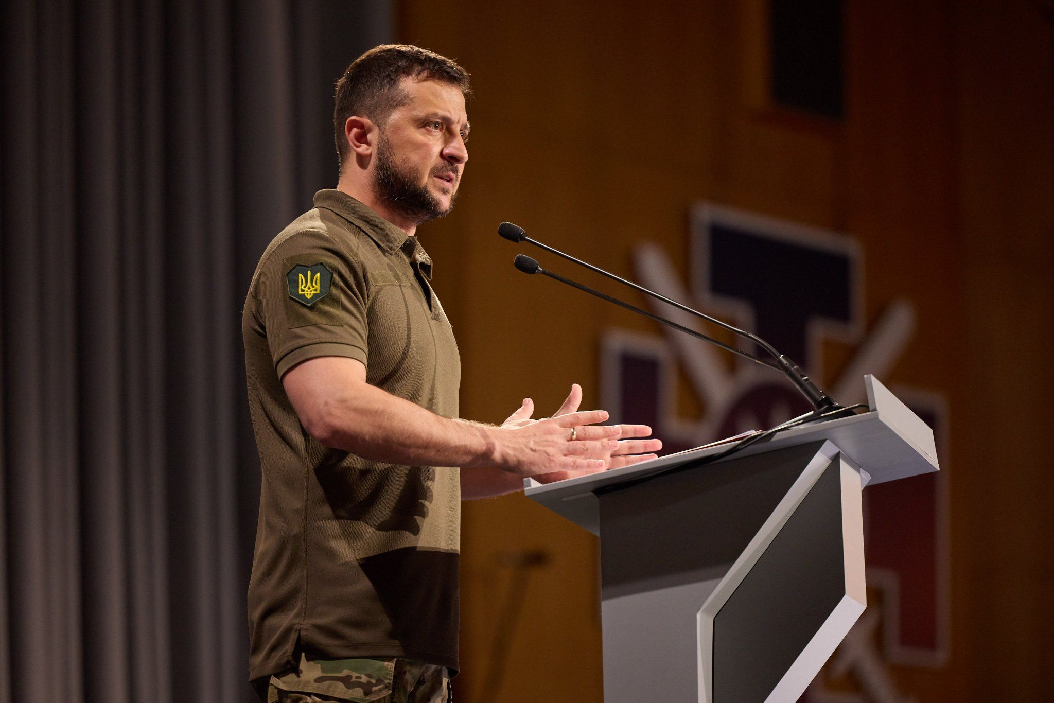 Новини Хмельницького - фото з Зеленський нагородив найвищою військовою відзнакою командира з Шепетівки (ФОТО)