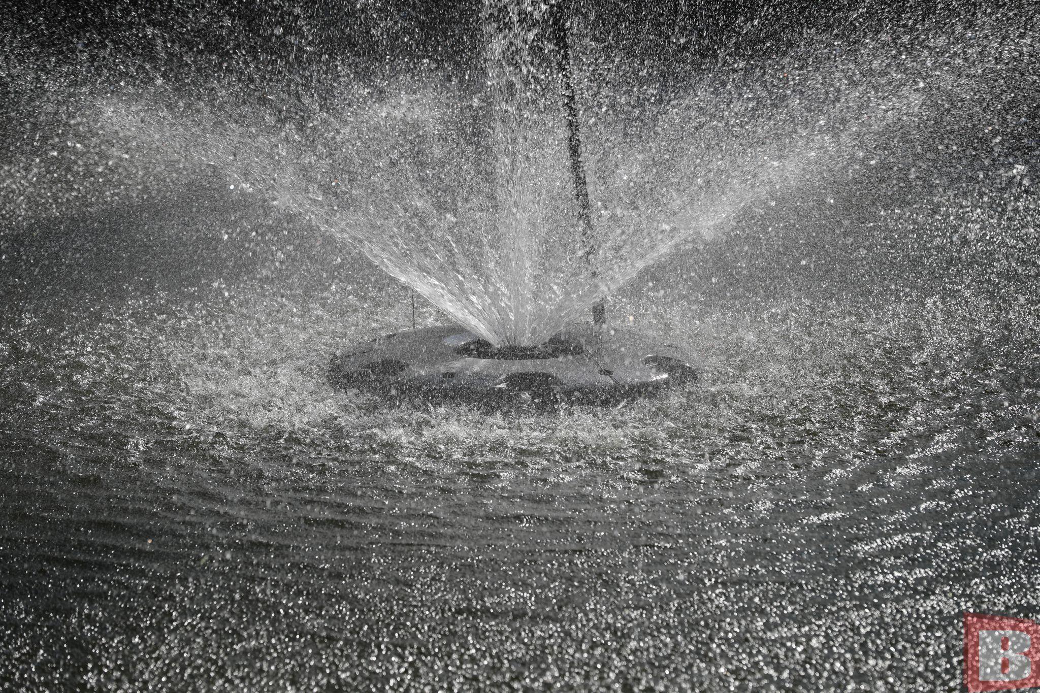 Новини Хмельницького - фото з У парку Чекмана запрацював новий фонтан (ФОТО, ВІДЕО)