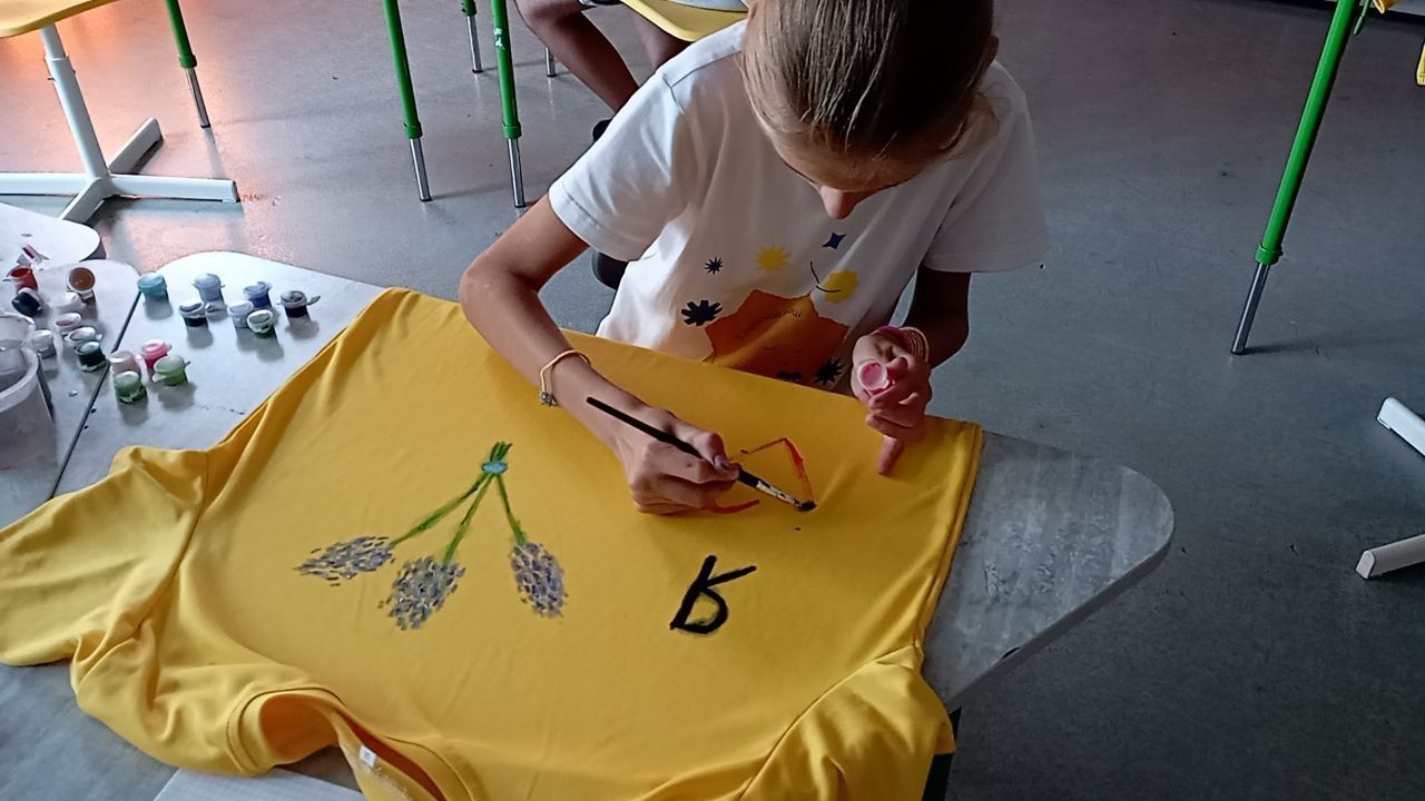 Новини Тернополя - фото з Тернопільська молодь разом із малечею влаштували акцію для поранених військових