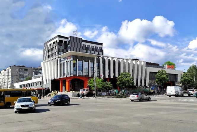 Новини Вінниці - фото з Біля вокзалу та Sky Park перекрили рух. На місці працюють вибухотехніки (ОНОВЛЕНО)