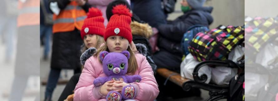 Чого не варто говорити дітям про війну: поради вінницької психологині