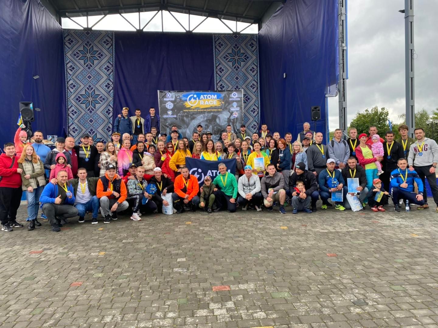 Новини Хмельницького - фото з Перепливали болото й перекидали шини: у Нетішині відбувся «Atom Raсе-2022» (ФОТО)