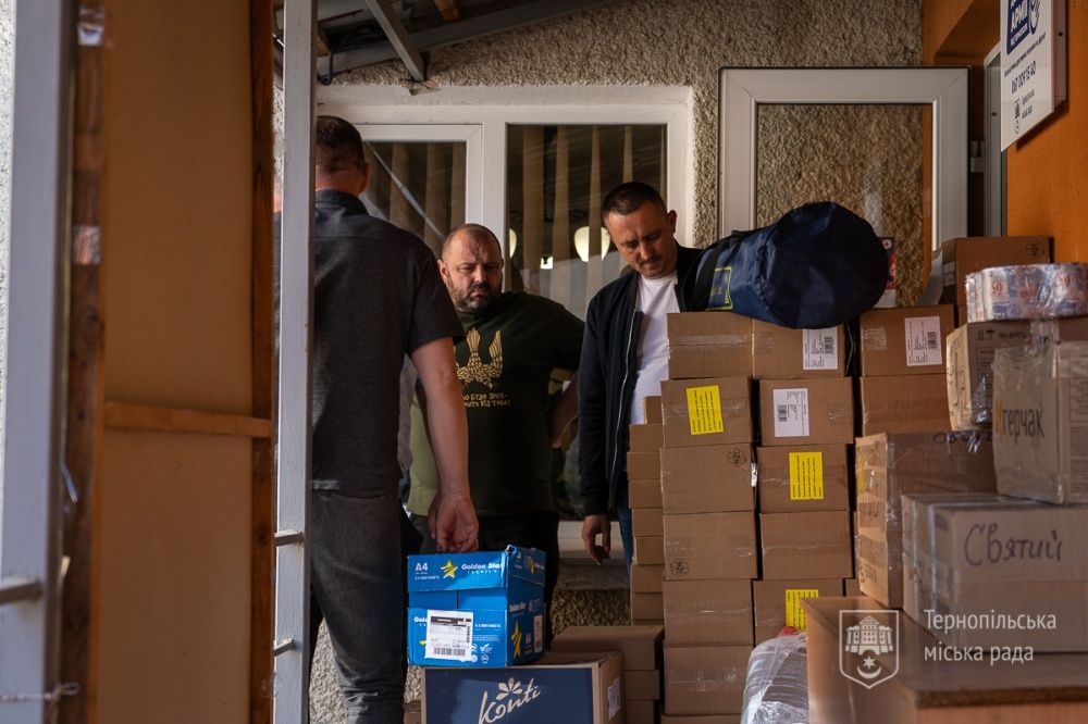 Новини Тернополя - фото з З центру «Допомога армії від Тернополя» на фронт відправилась ще одна партія вантажів для наших захисників