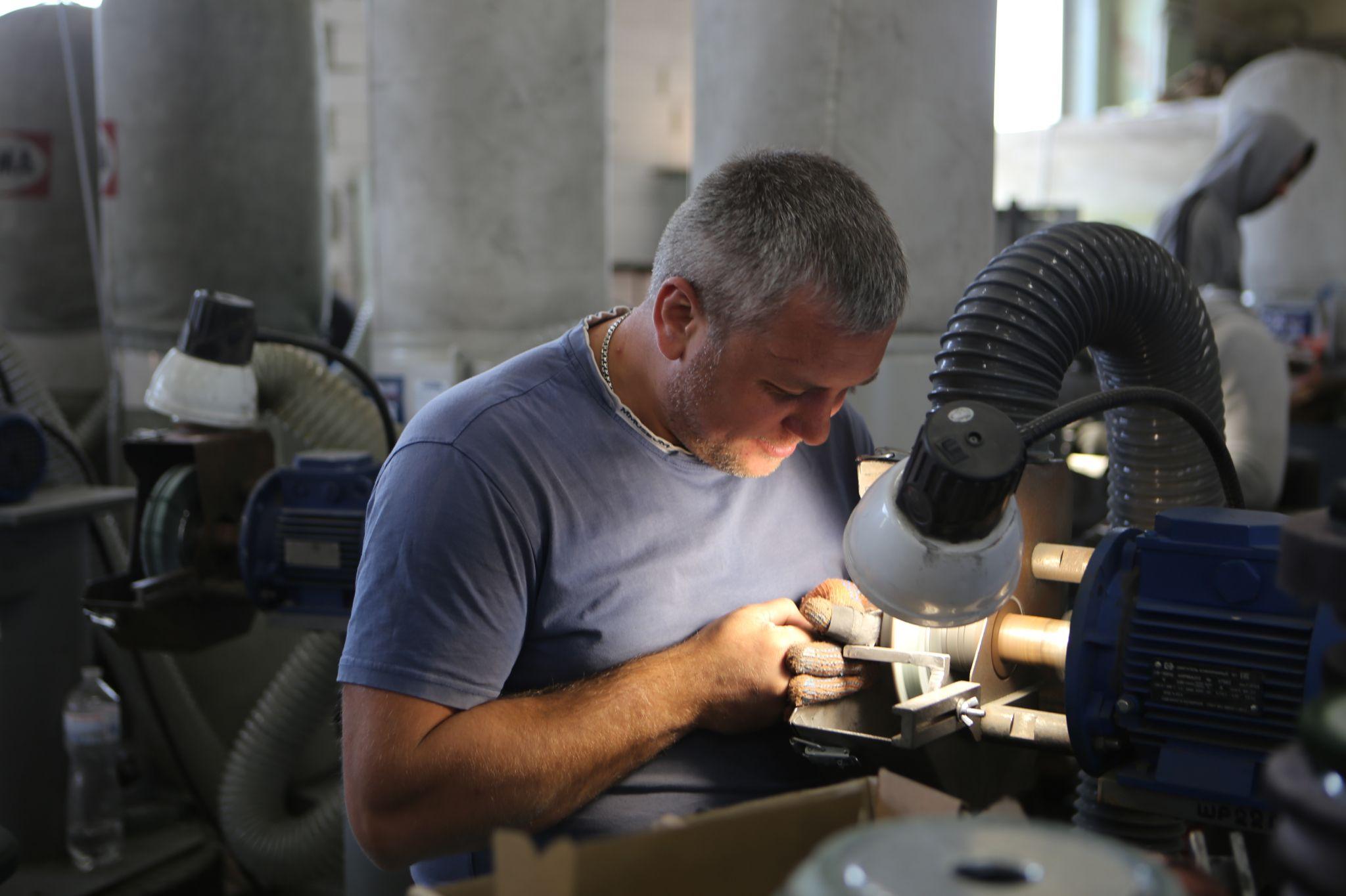 Новини Вінниці - фото з Перевезли 100 сімей і тонни агрегатів. Як компанія з Харкова перезапустилась у Вінниці
