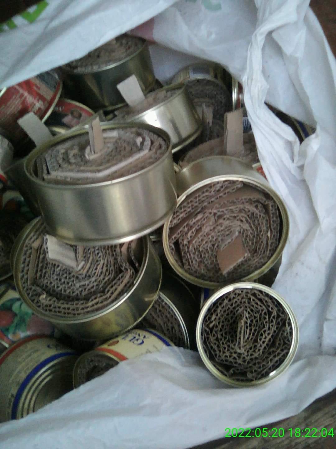 Новини Хмельницького - фото з Хмельничан просять не викидати консервні бляшанки: робитимуть окопні свічки
