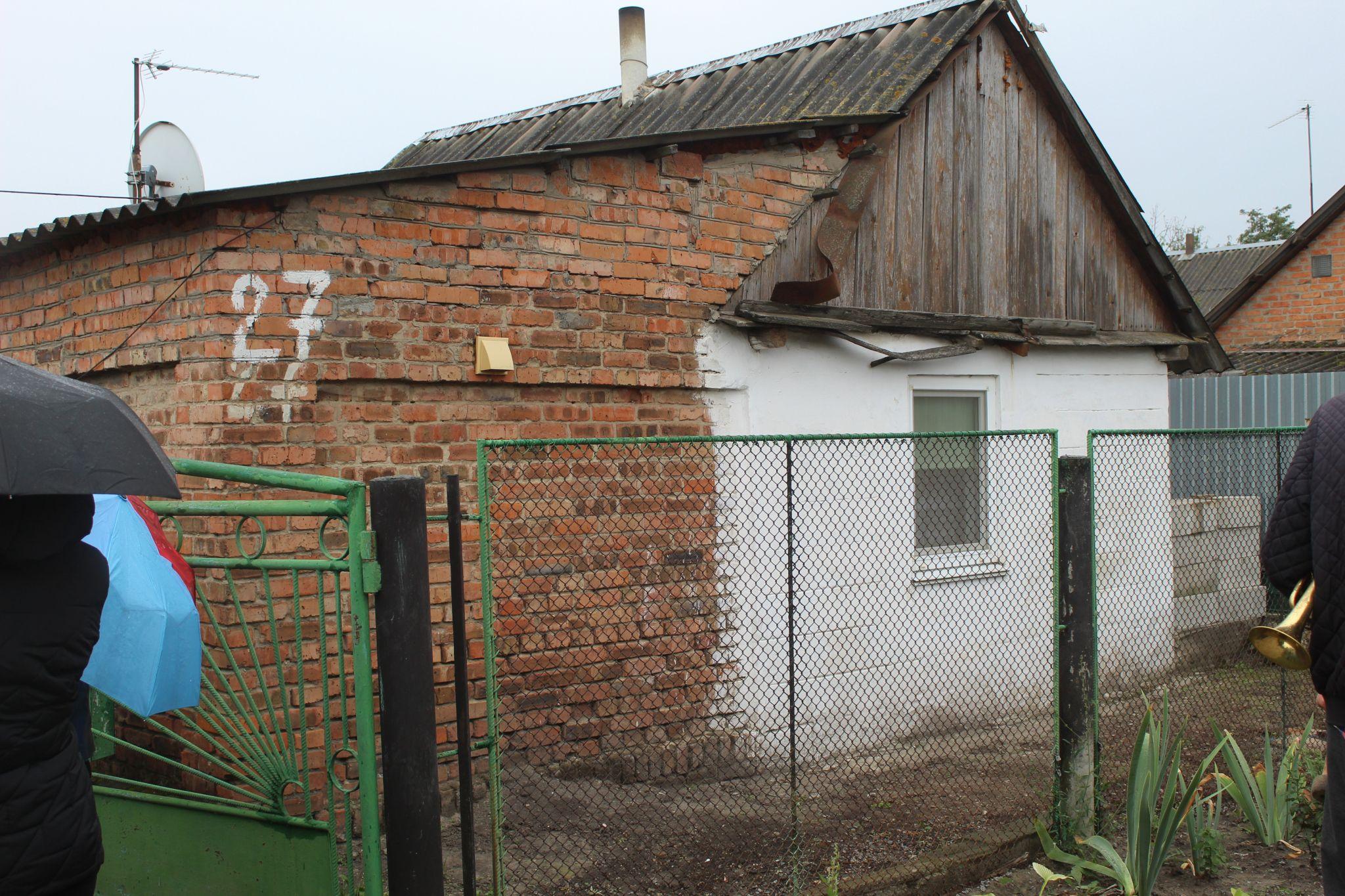 Новини Козятина - фото з Плачуть рідні, плаче Україна, плачуть небеса. Пішов на небо ще один Герой — Євгеній Ломоносов