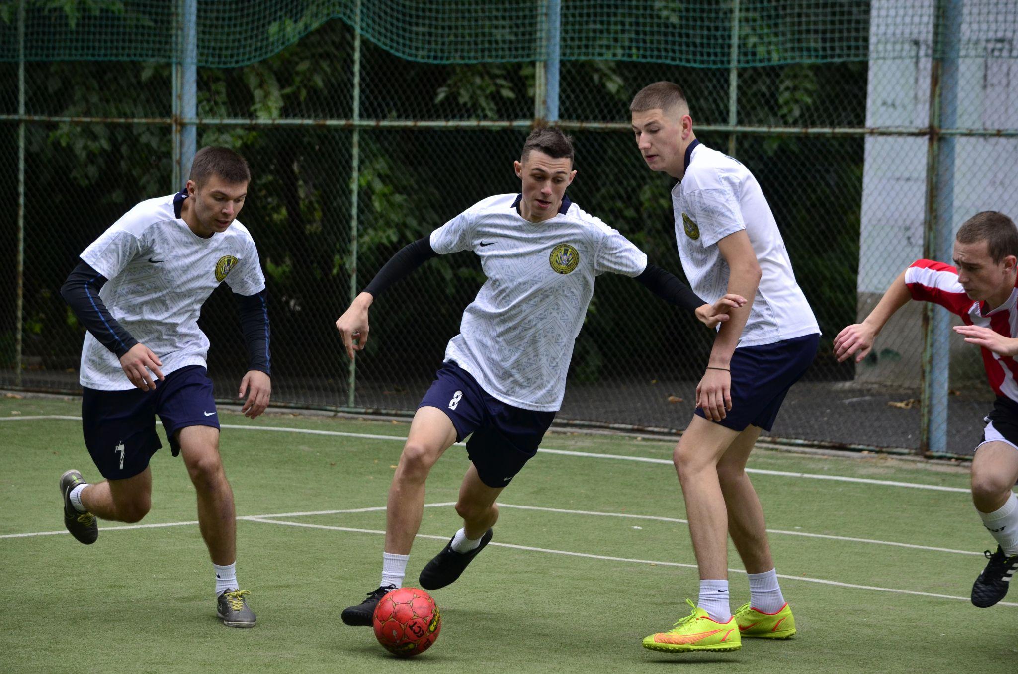 Новини Вінниці - фото з Майбутні педагоги виграли благодійний турнір до Дня фізкультурника