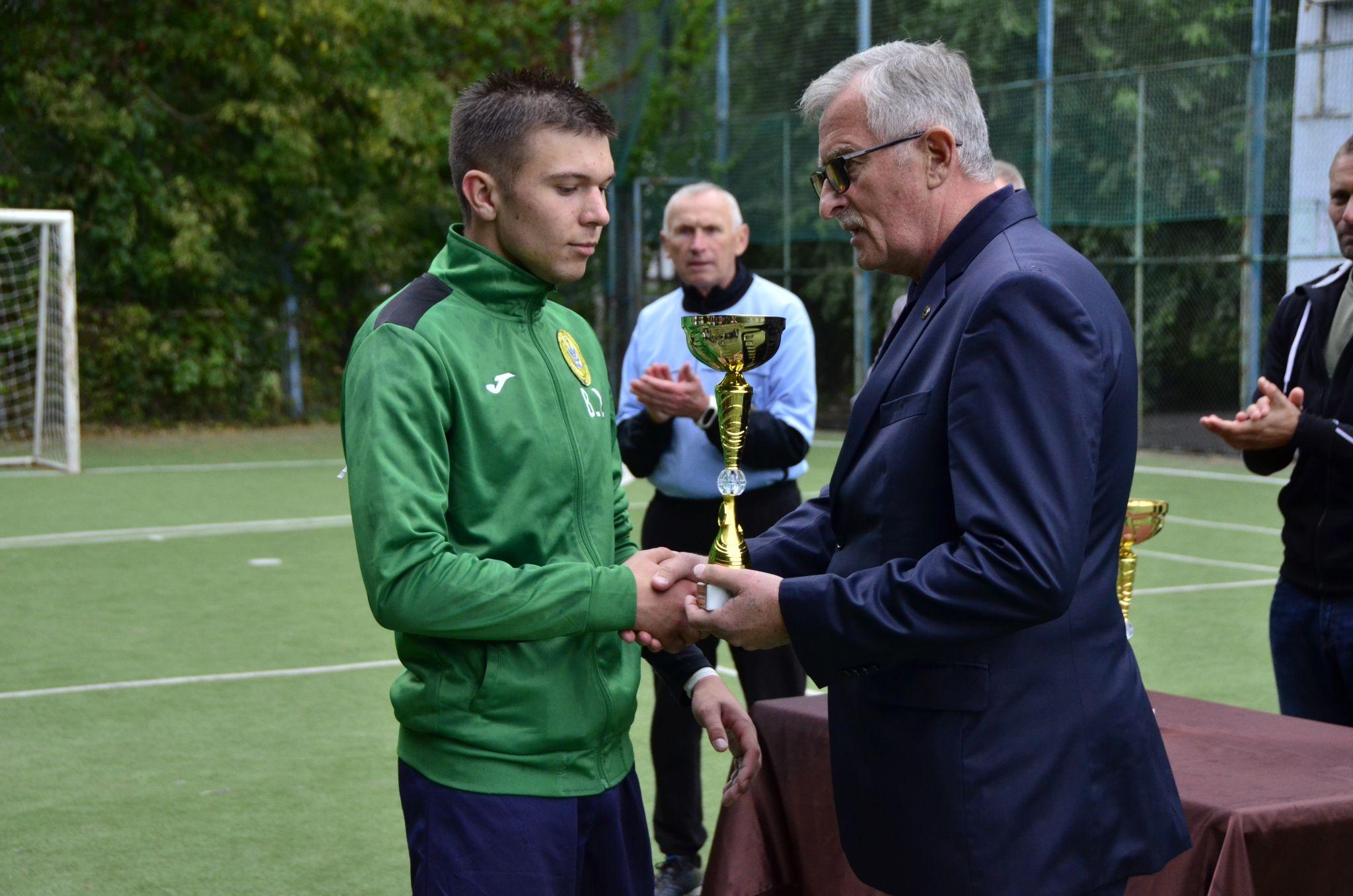 Новини Вінниці - фото з Майбутні педагоги виграли благодійний турнір до Дня фізкультурника