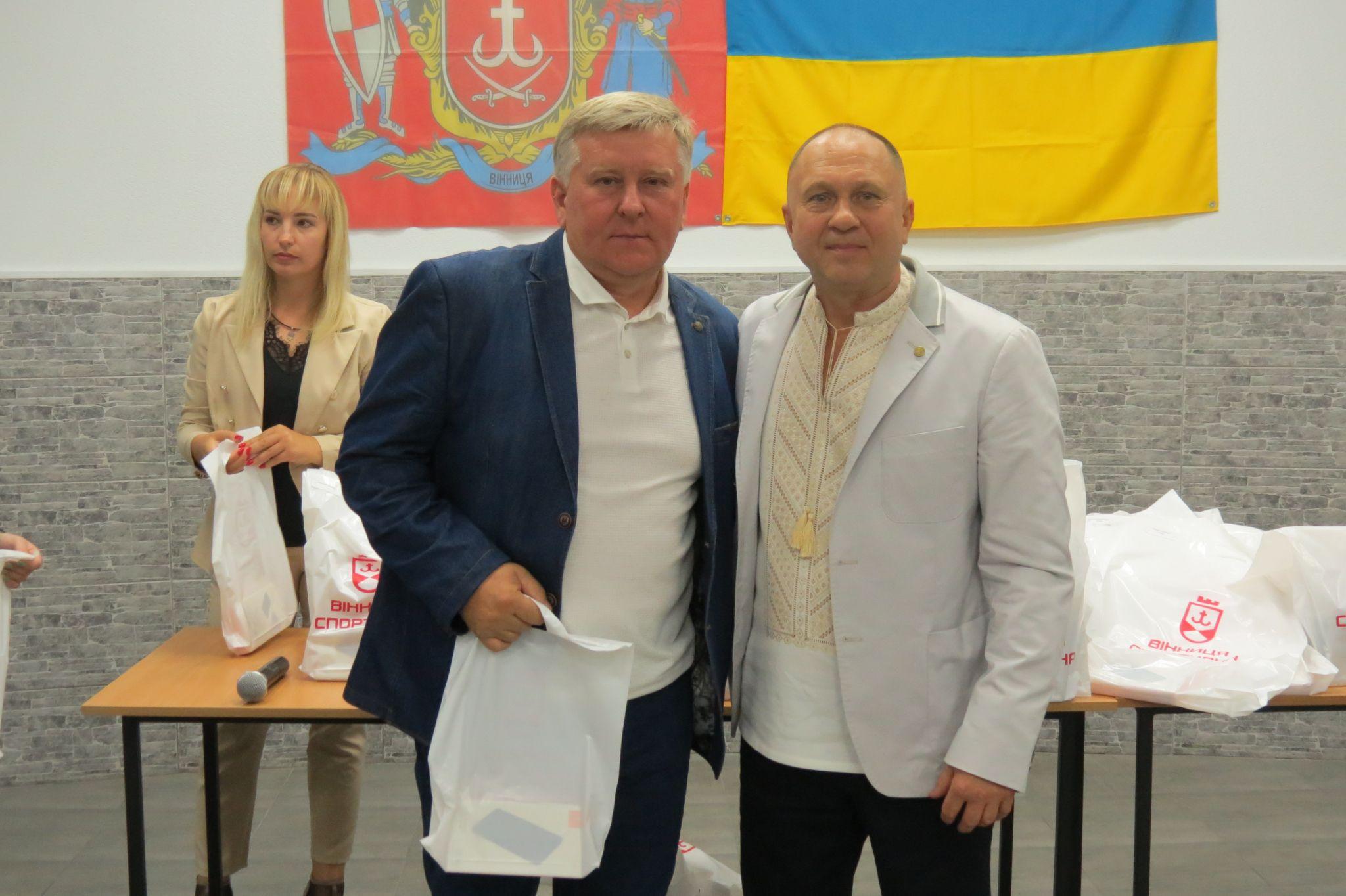 Новини Вінниці - фото з Нагородили найкращих спортсменів і тренерів Вінниці з нагоди професійного свята