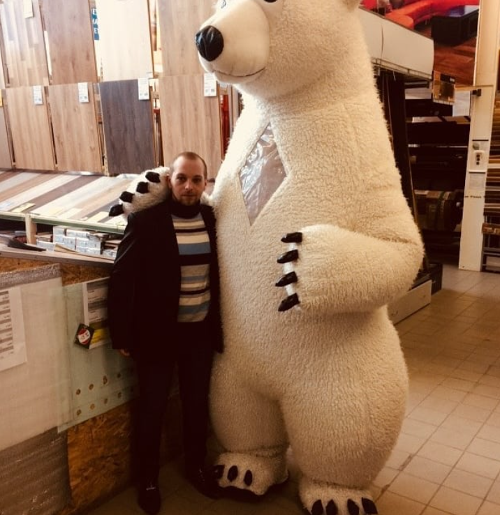 Новини Тернополя - фото з Не дожив до свого 37-го дня народження. У Тернополі поховали захисника Артура Шараськіна