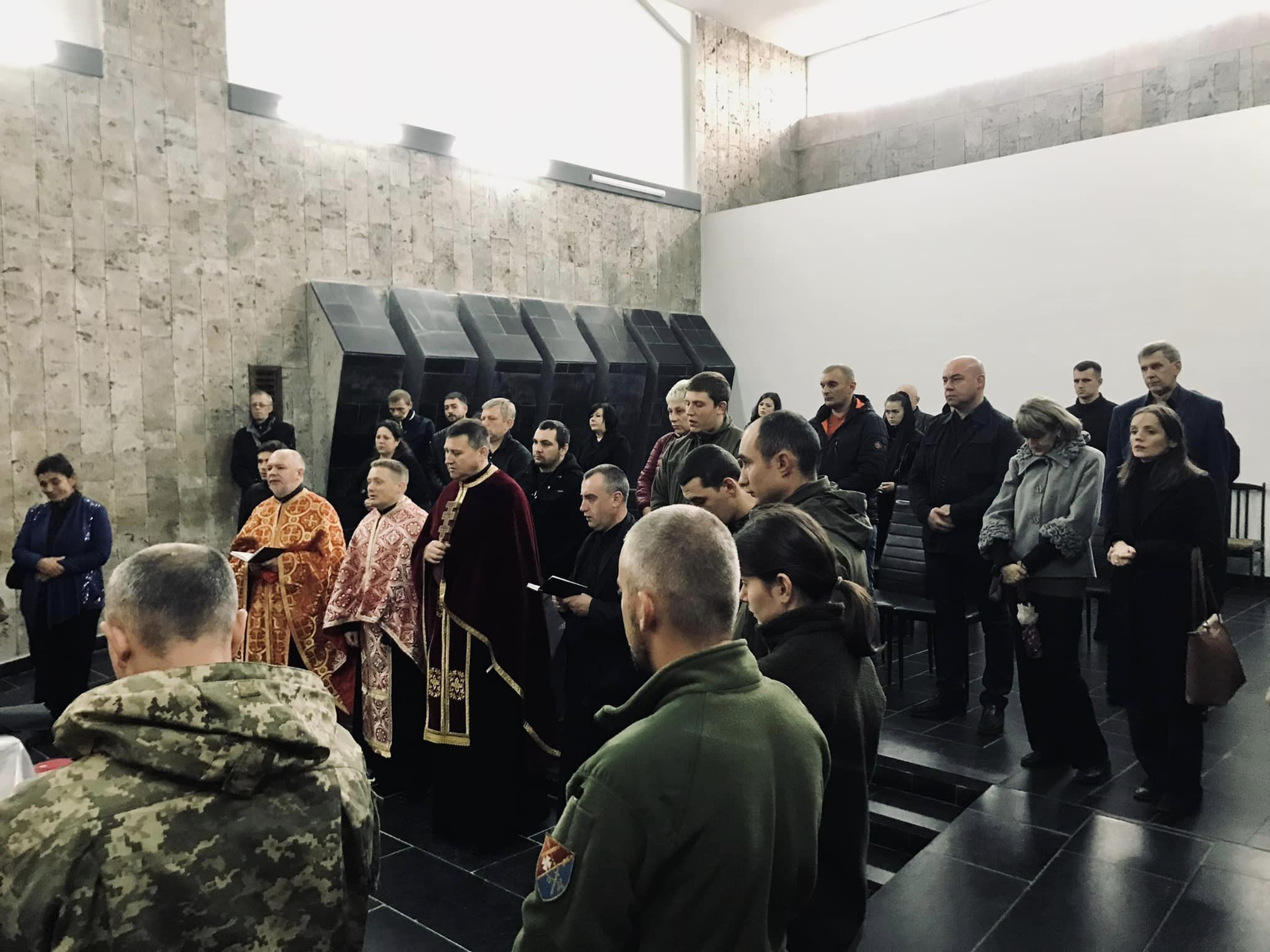 Новини Тернополя - фото з Не дожив до свого 37-го дня народження. У Тернополі поховали захисника Артура Шараськіна