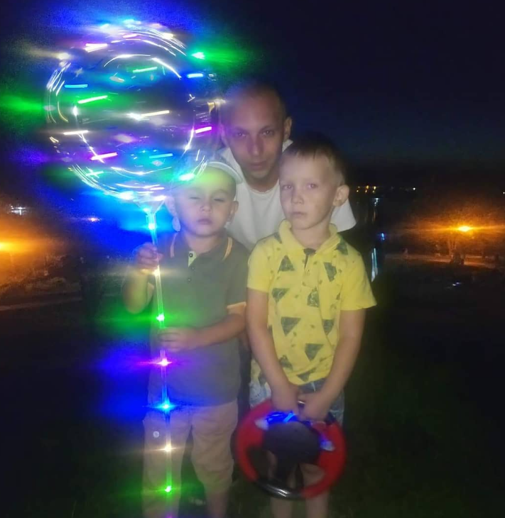 Новини Тернополя - фото з Не дожив до свого 37-го дня народження. У Тернополі поховали захисника Артура Шараськіна