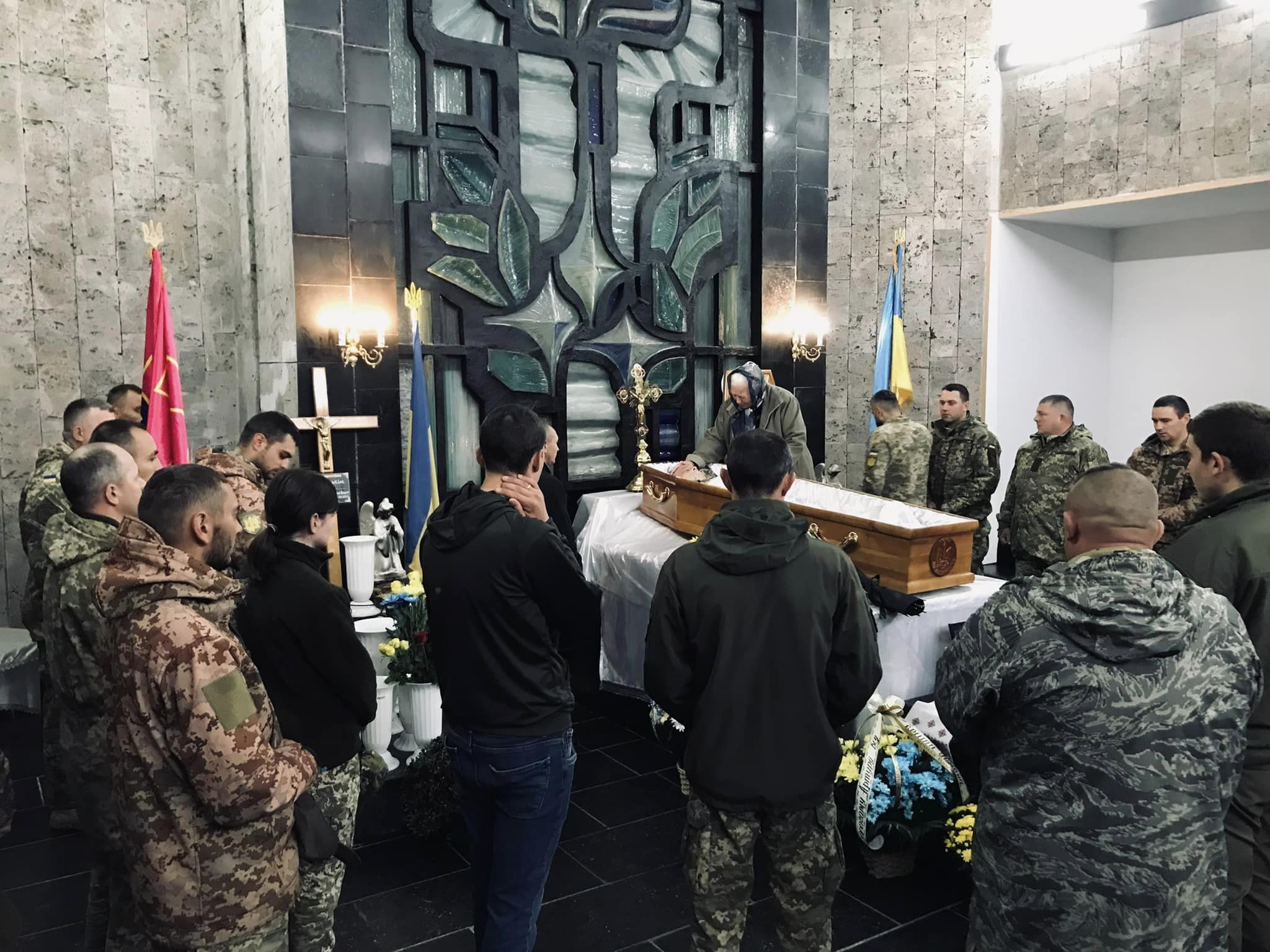 Новини Тернополя - фото з Не дожив до свого 37-го дня народження. У Тернополі поховали захисника Артура Шараськіна