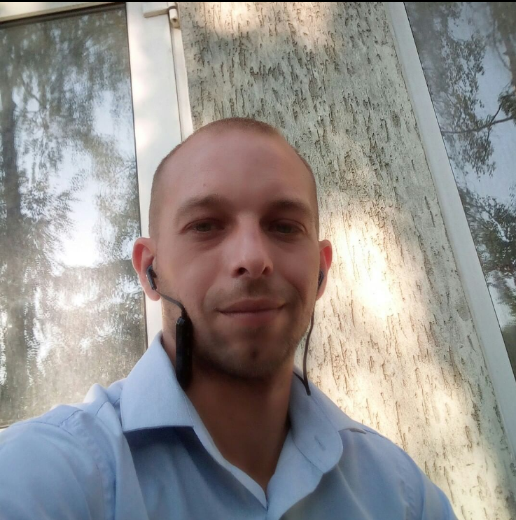 Новини Тернополя - фото з Не дожив до свого 37-го дня народження. У Тернополі поховали захисника Артура Шараськіна