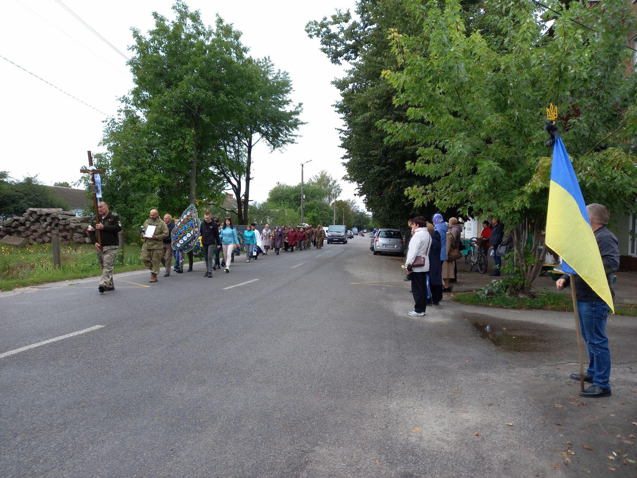 Новини Козятина - фото з Козятин провів в останню путь Героя Романа Береговича