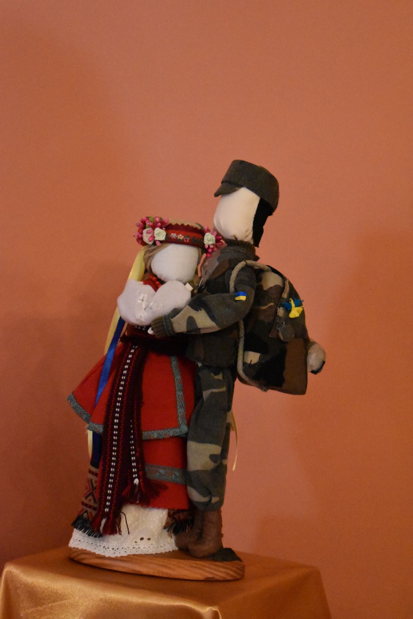 Новини Тернополя - фото з Ляльки-берегині, месниці, суворі та грізні: у Кременці триває Всеукраїнський фестиваль «Лялькове диво»