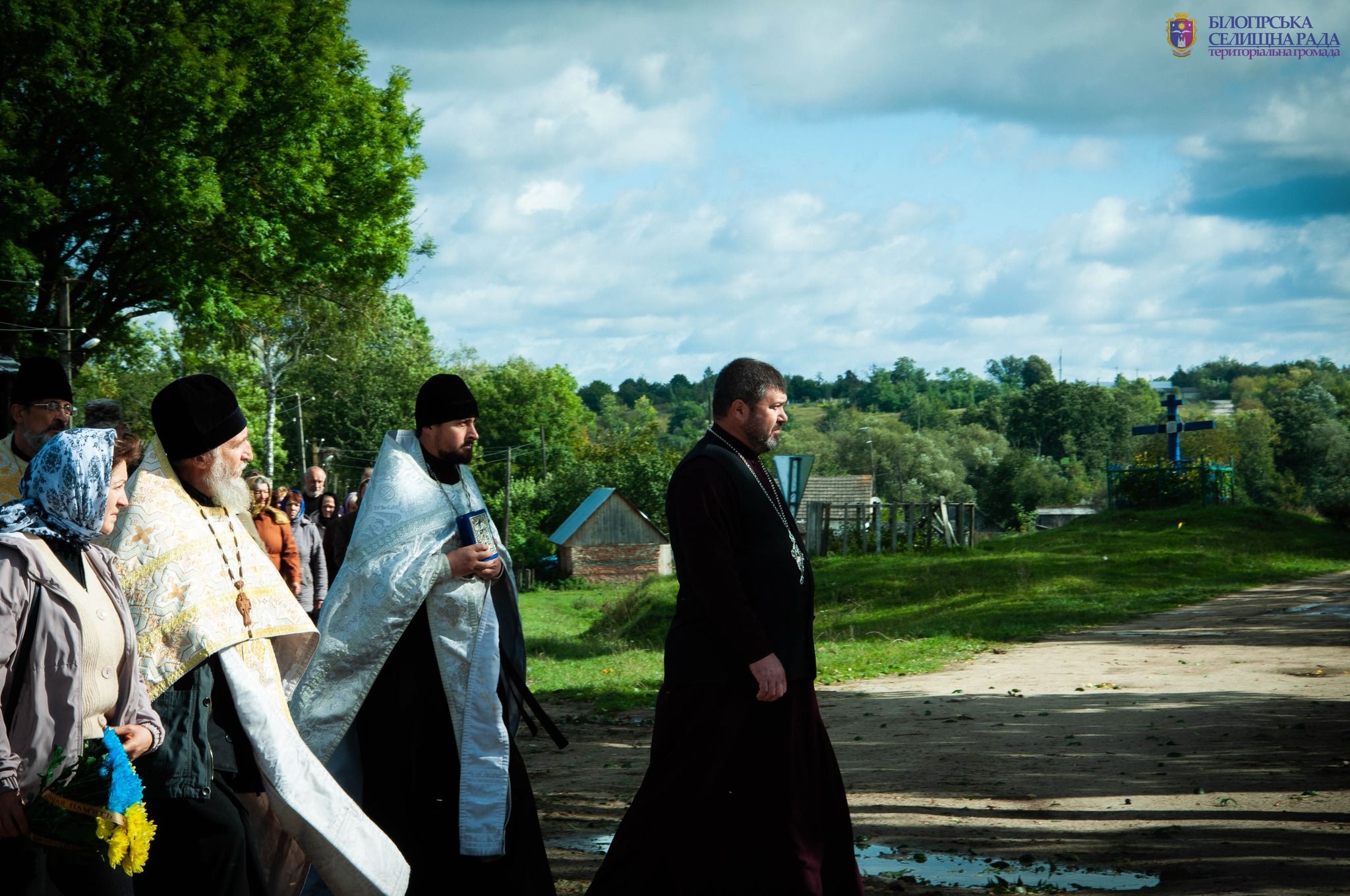 Новини Хмельницького - фото з Віддав життя за Україну: на Шепетівщині попрощалися з Андрієм Шапочкою