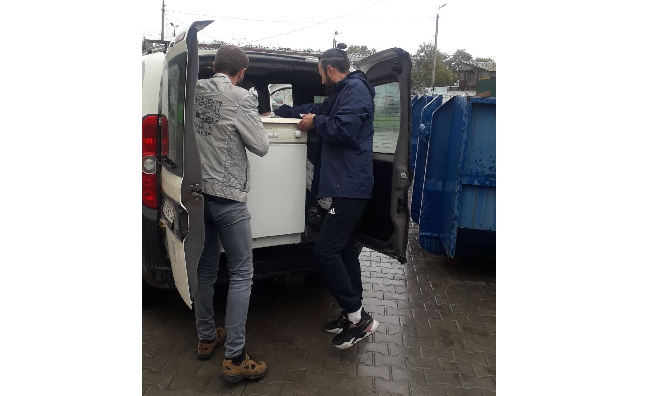 Новини Хмельницького - фото з Побутову техніку з Центру управління відходами віддають в користування переселенцям