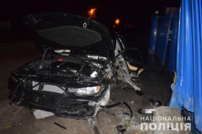 Новини Вінниці - фото з Протест біля центрального ринку та інше важливе за 19 вересня у Вінниці Смертельна ДТП на Гонти: тіло водійки деблокували рятувальники