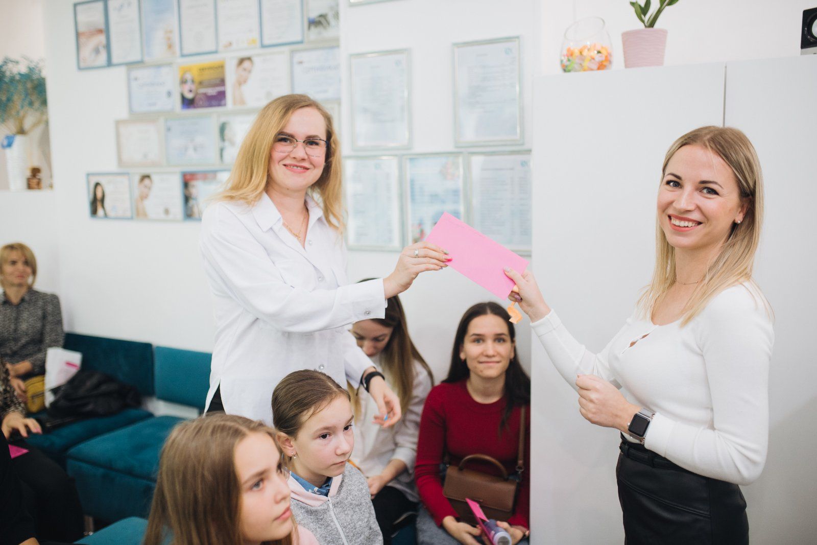 Новини Вінниці - фото з Святкування першої річниці Студії здорової шкіри Вікторії Хачатрян (новини компаній)