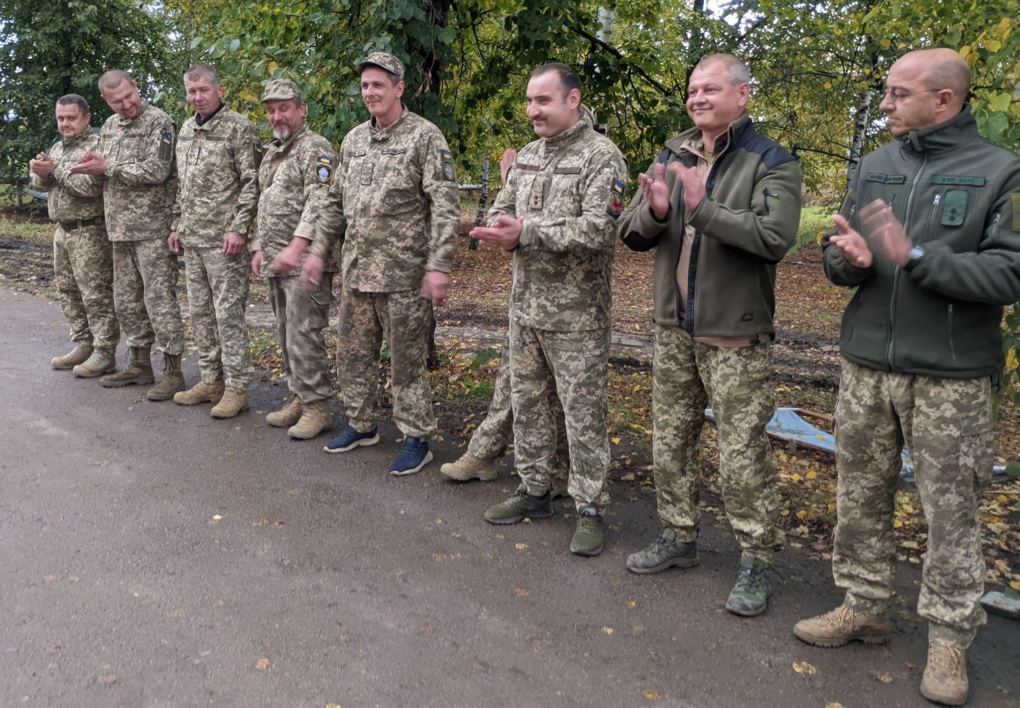 Новини Хмельницького - фото з Бойових медиків з Хмельниччини нагородили відзнаками (ФОТО)