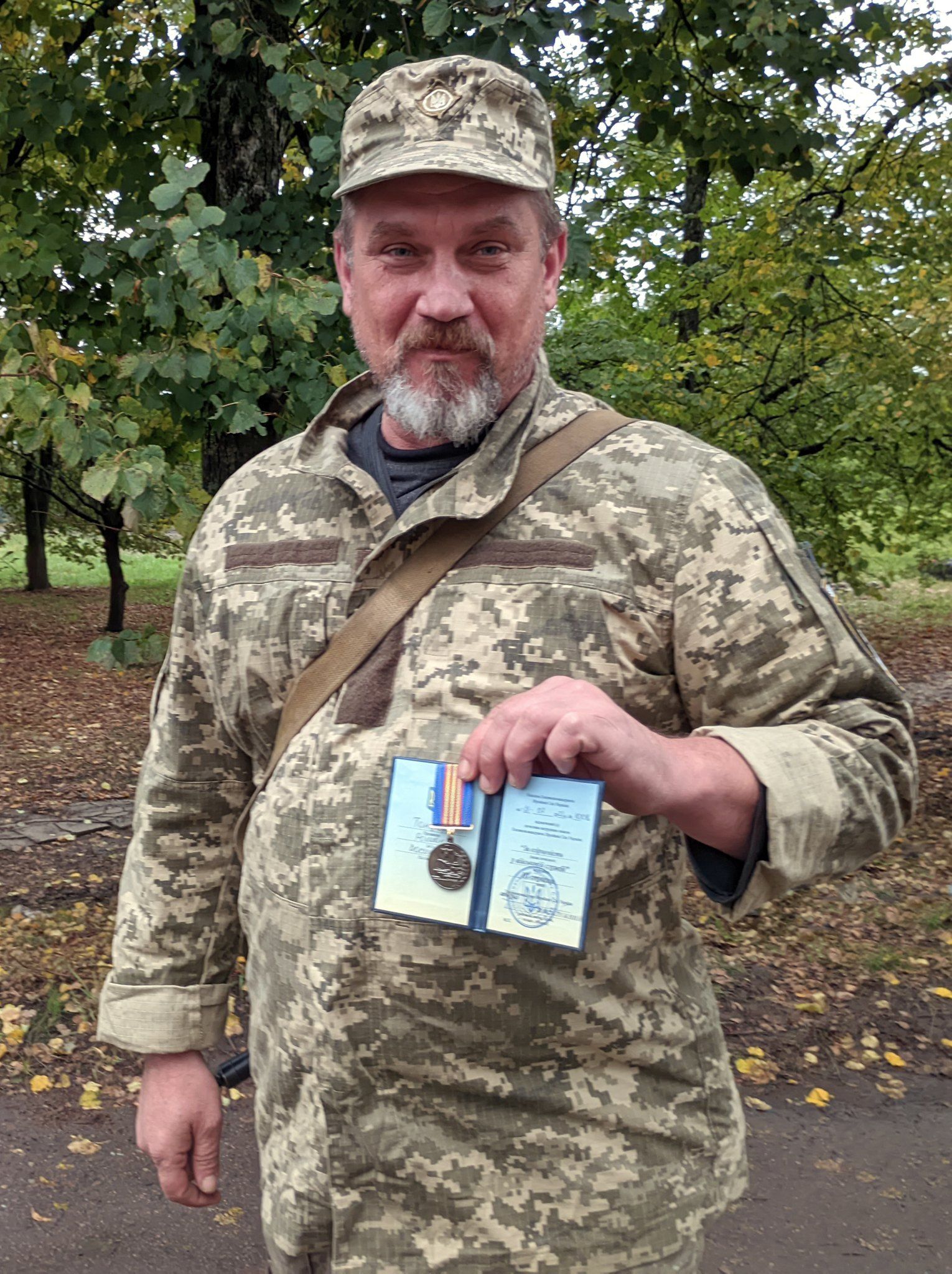 Новини Хмельницького - фото з Бойових медиків з Хмельниччини нагородили відзнаками (ФОТО)