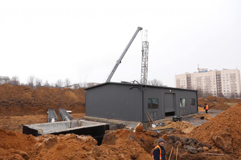 Возможно, это изображение 2 человека и на открытом воздухе