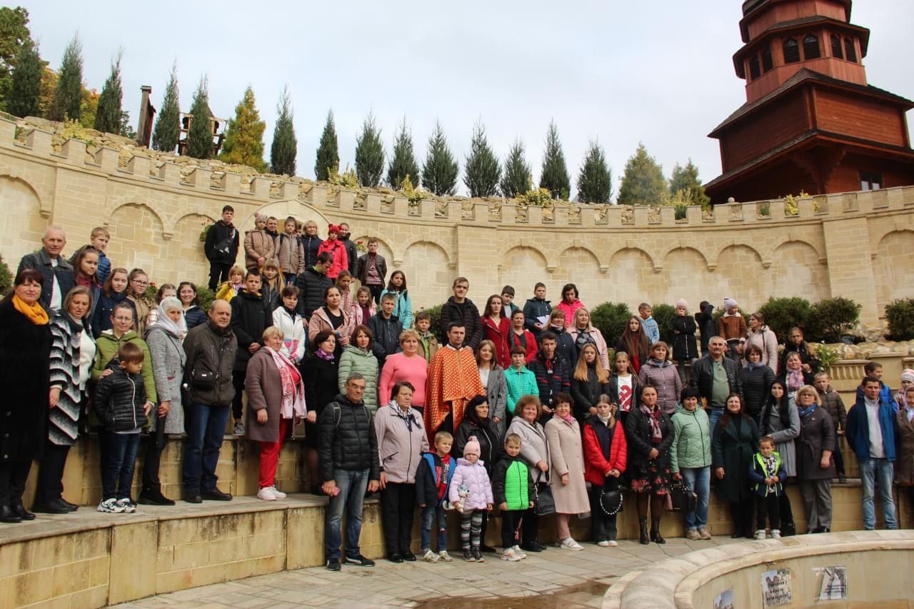 Новини Тернополя - фото з На Тернопільщині відбулась проща до Зарваниці з нагоди Дня усиновлених