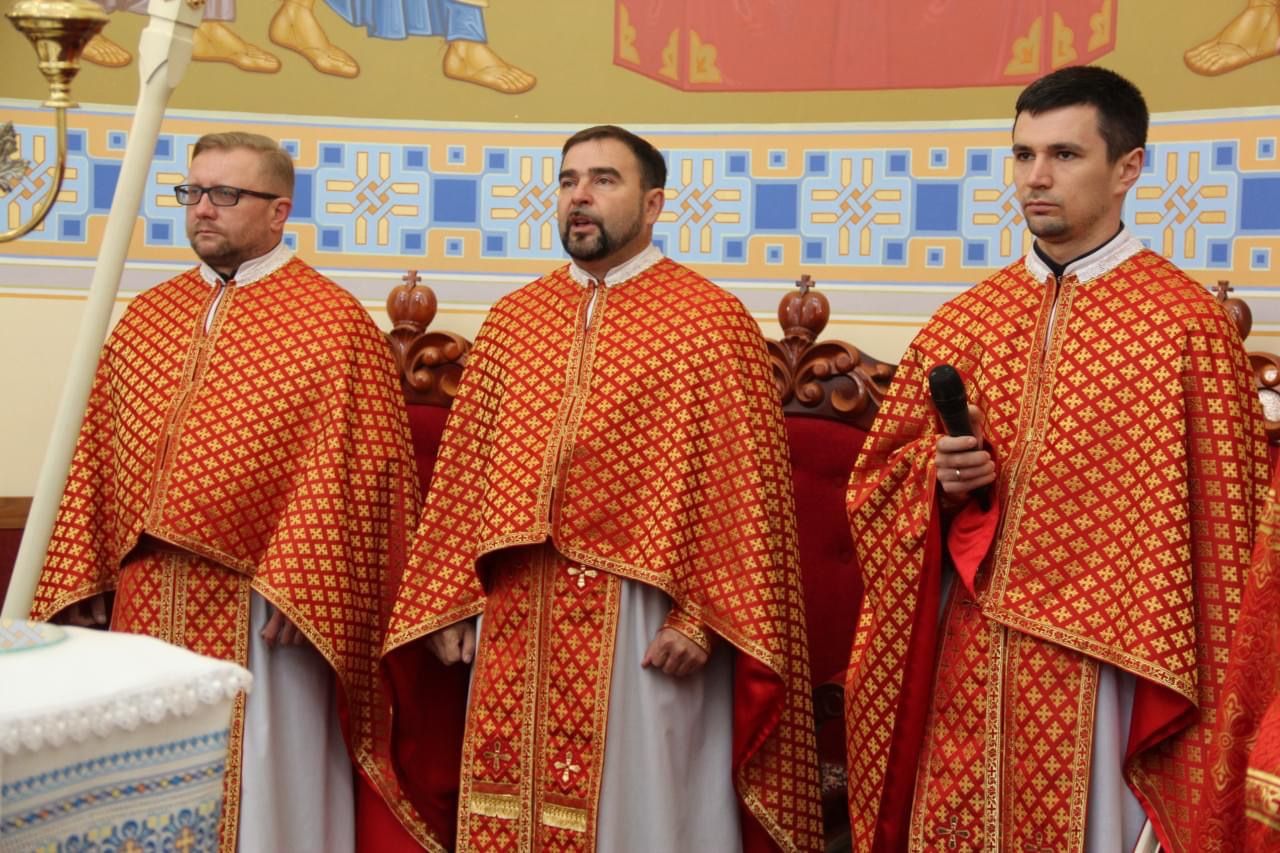 Новини Тернополя - фото з На Тернопільщині відбулась проща до Зарваниці з нагоди Дня усиновлених