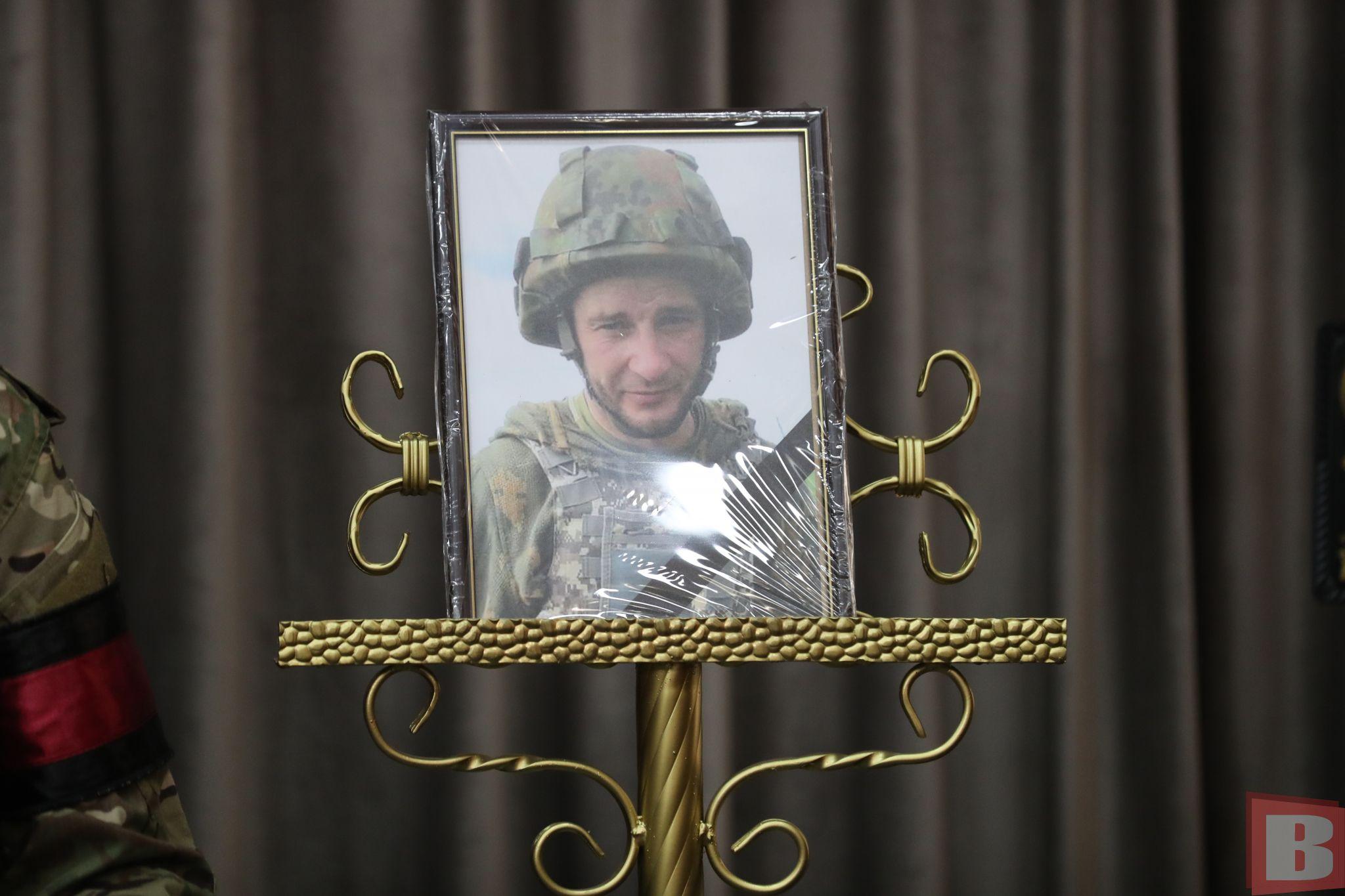 Новини Хмельницького - фото з «Обрав долю захищати країну». Попрощалися з Андрієм Слотюком, який загинув на війні