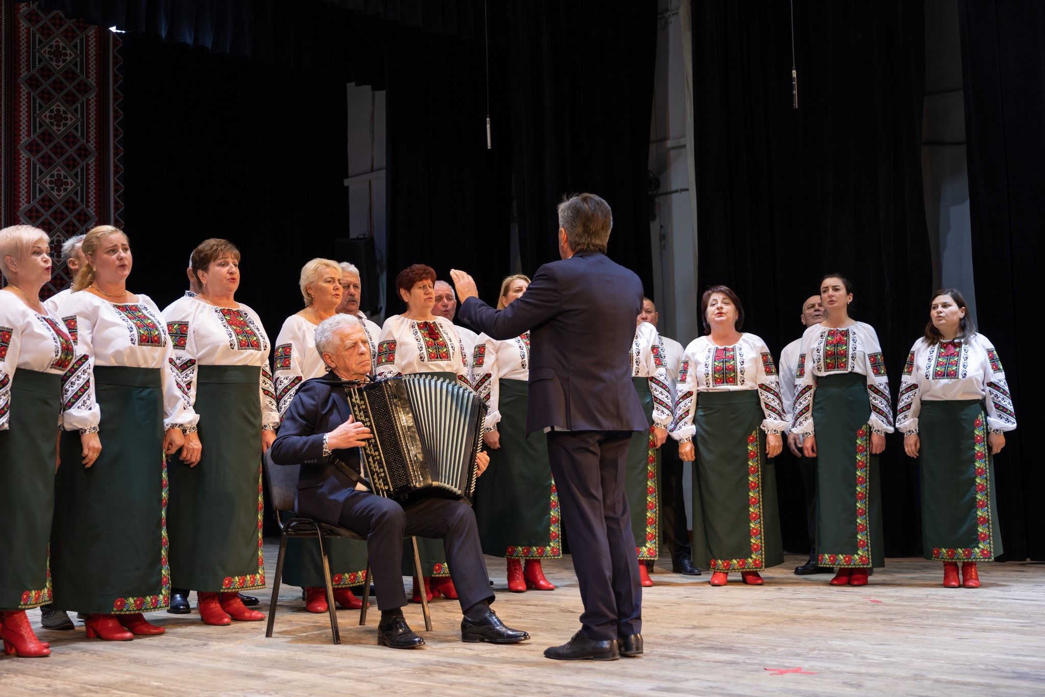 Новини Тернополя - фото з У Тернопільській філармонії відбулися заходи до Дня захисників і захисниць України