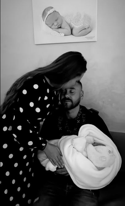 Новини Тернополя - фото з Дружина тернопільського захисника Маріуполя народила первістка. Давайте привітаємо родину разом! (ФОТО ДНЯ)