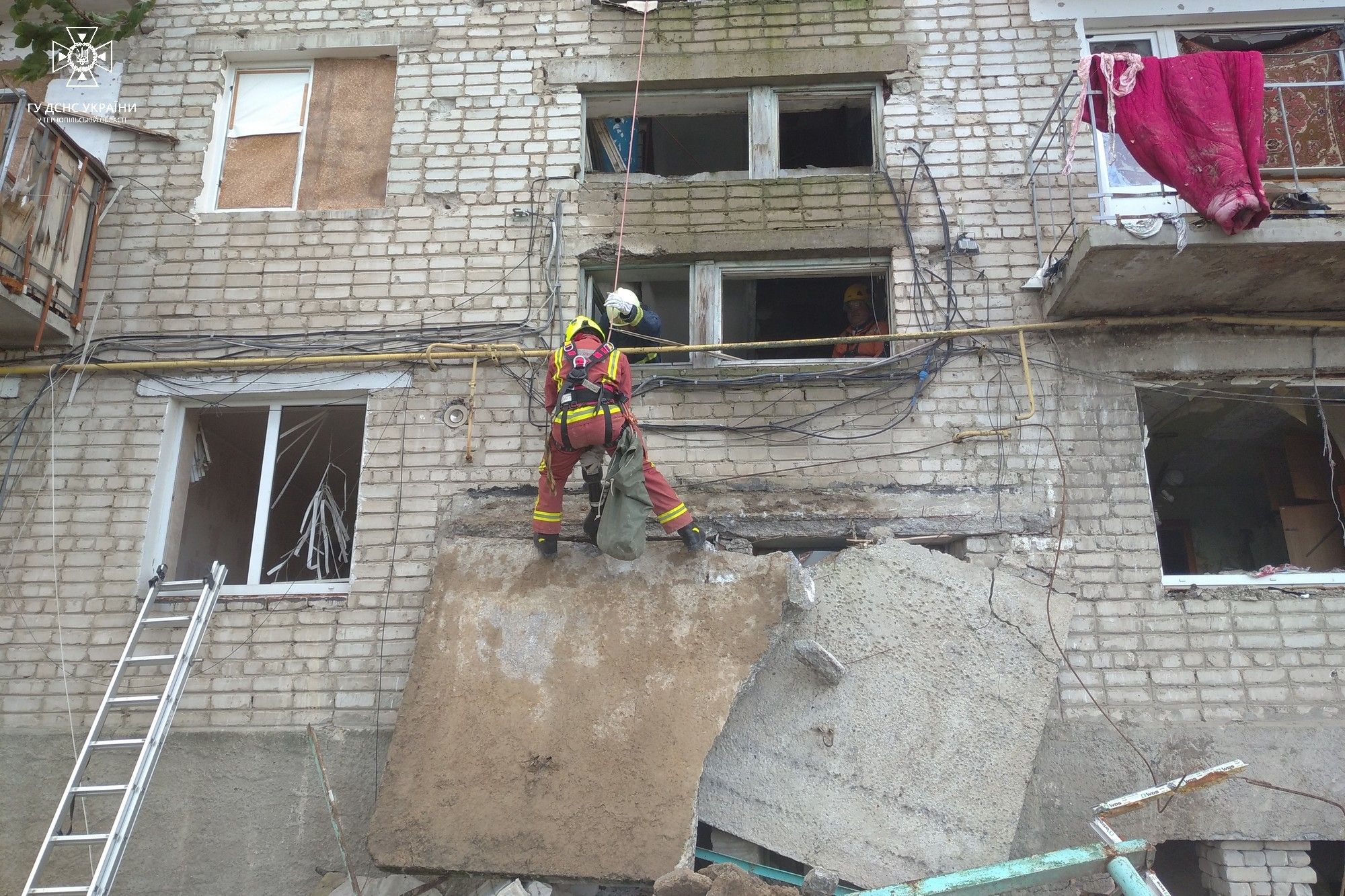 Новини Тернополя - фото з Тернопільські рятувальники повернулися зі звільненого від окупантів Ізюма
