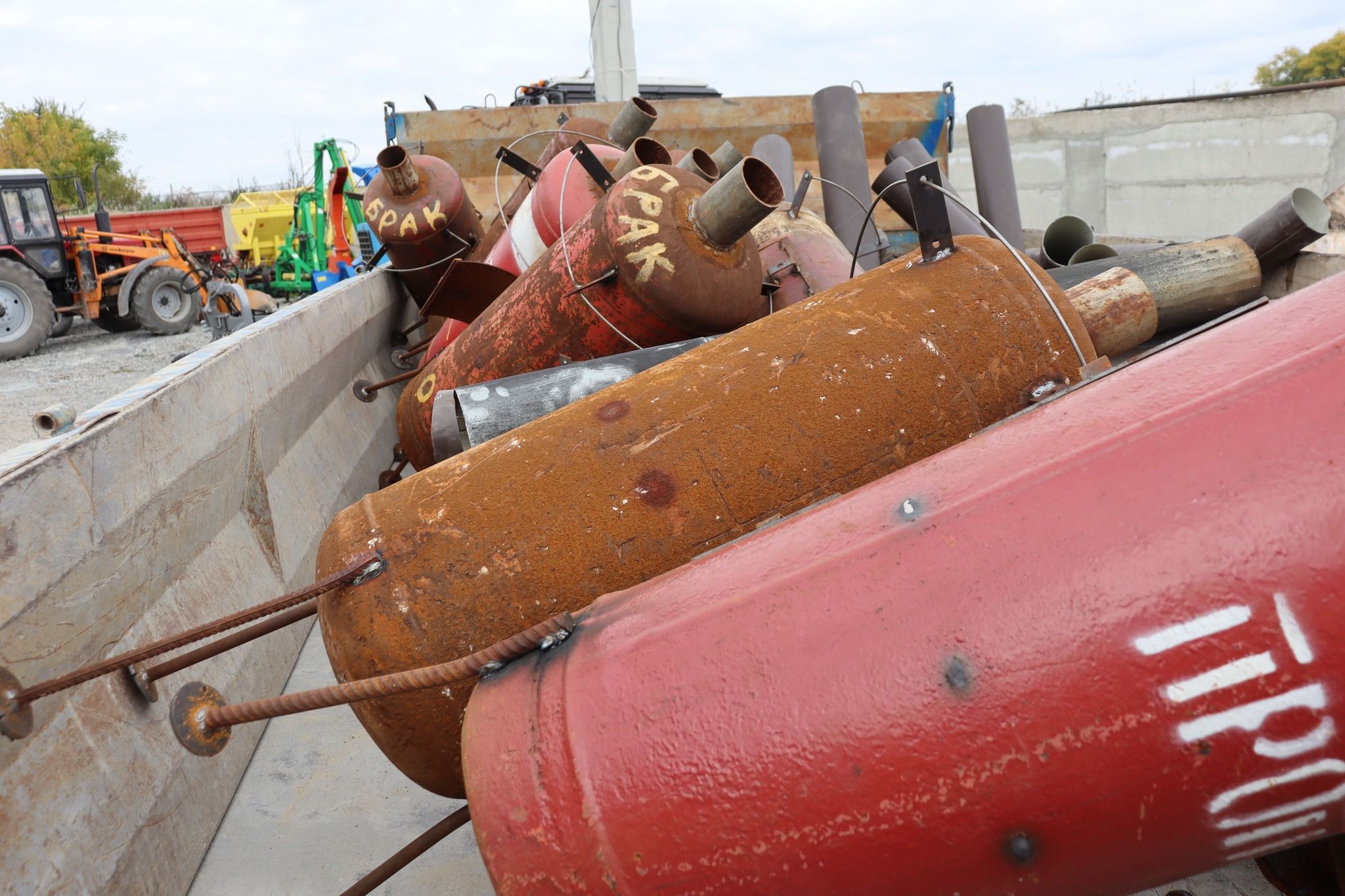 Новини Тернополя - фото з Громада біля Тернополя передала буржуйки для наших захисників