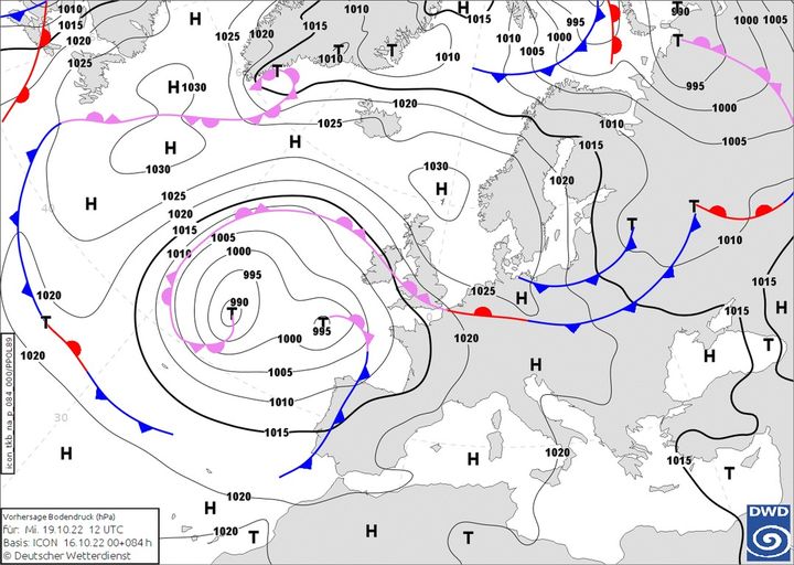 Новини Тернополя - фото з На Тернопільщині потеплішає, але ненадовго На зображенні може бути: карта та текст «1020 H 1025 1020 1010 1015 H 1030 1015 995 1010 1000 1005 1010 1000 1005 1020- H 1030 1025 Î H 995 1000 1025 1020 1015 1010 1015 1030 Î 1005 1000 1010 1005 1020 1020 995 990 1020 1010 1000 995 1005 30 1020 1015 H 1015 1010 Η orhersage Bodendruck (hPa) für 19.10.22 12UTC Basis:ION 10.22 00+084h ICON Deutscher Wetterdienst Η H T DWD»