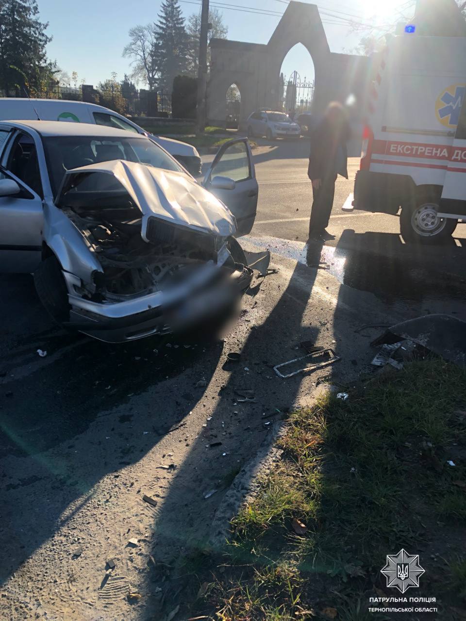 Новини Тернополя - фото з На Микулинецькій трапилась аварія з потерпілими. Рух транспорту ускладнений