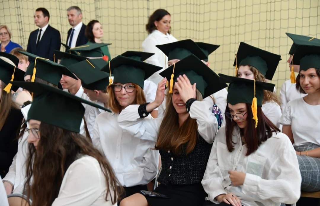 Новини Тернополя - фото з Війна змусила змінити країну: як Ніка Коцюк з Тернопільщини здобуває освіту за кордоном
