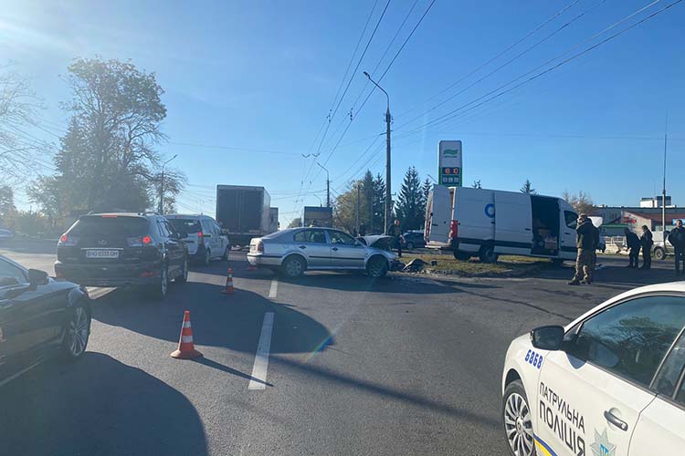 Новини Тернополя - фото з За добу в аваріях на Тернопільщині постраждали 10 людей, серед них — підліток