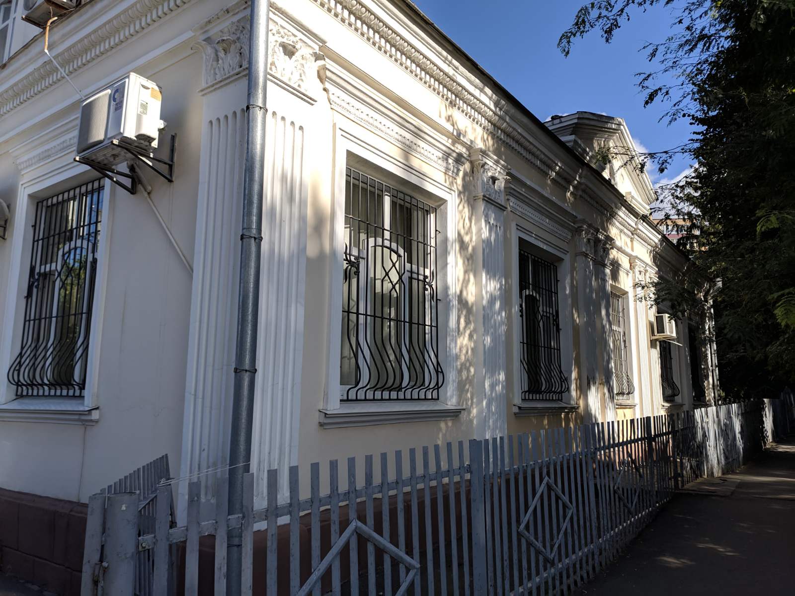 Новини Хмельницького - фото з Хто купив держпідприємство в центрі Хмельницького за 8,6 мільйона Image